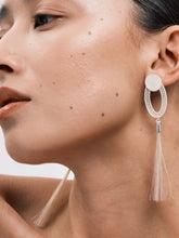 Load image into Gallery viewer, DISTANT HANDS Filigree Earrings