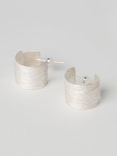 Load image into Gallery viewer, 窝妥WUTUO - La cascade