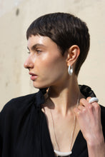 Load image into Gallery viewer, MOTHER SHELL silver ring