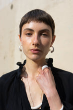 Load image into Gallery viewer, MOTHER SHELL silver ring