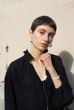 Load image into Gallery viewer, MOTHER SHELL Silver Bracelet