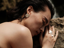 Load image into Gallery viewer, La Source Double WUTUO Earrings