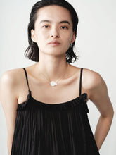 Load image into Gallery viewer, La Source Double WUTUO Pendant Necklace