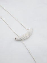Load image into Gallery viewer, MOTHER SHELL silver necklace