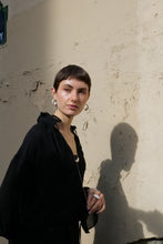 Load image into Gallery viewer, MOTHER SHELL silver earrings