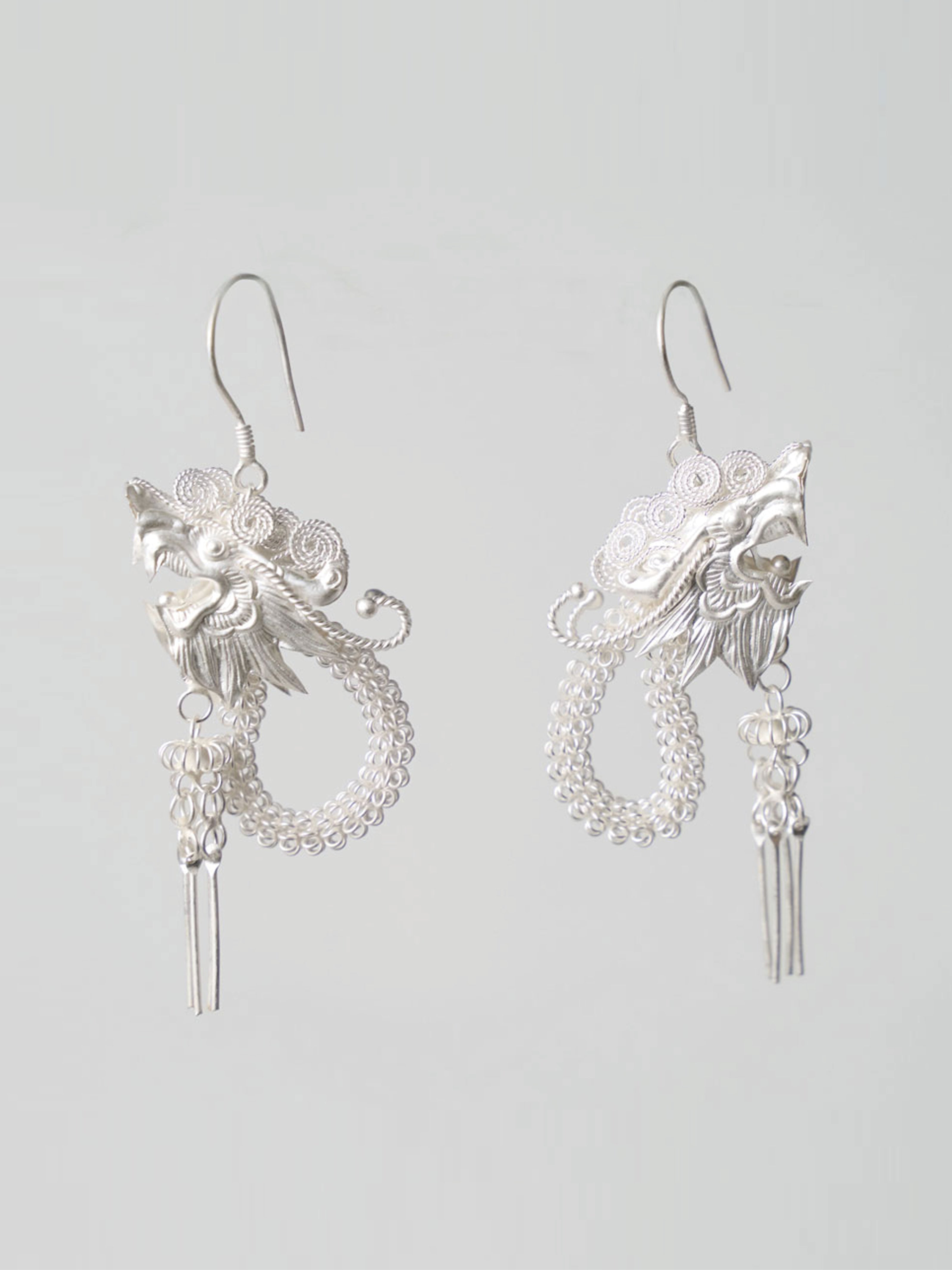 湛ZHAN (exceptional collection)- Dragon head earrings – CUNZU