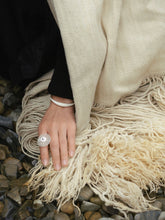 Load image into Gallery viewer, MOTHER SHELL Silver Bracelet