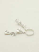 Load image into Gallery viewer, 谷风Brise De Vallée Silver Ring With Strings of Bells