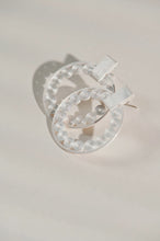 Load image into Gallery viewer, 窝妥WUTUO - 18 WUTUO