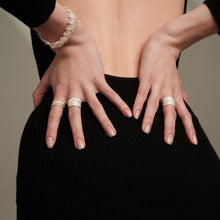 Load image into Gallery viewer, 湛ZHAN (exceptional collection) - Splendid knitting bracelet with leaf shaped chain