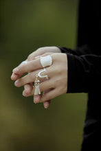Load image into Gallery viewer, 衡HENG- Gender neutral hammer pattern fine silver ring
