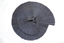 Load image into Gallery viewer, 绣XIU- Miao Vintage Black Pleated Skirt