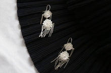 Load image into Gallery viewer, 叠DIE - silver earrings with knitting flower and hanging strings