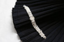 Load image into Gallery viewer, 湛ZHAN (exceptional collection) - Splendid knitting bracelet with butterfly shaped chain