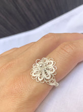 Load image into Gallery viewer, 叠DIE - Knitting silver rings with multiple layers of petals