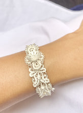 Load image into Gallery viewer, 湛ZHAN (exceptional collection) - Splendid knitting bracelet with butterfly shaped chain