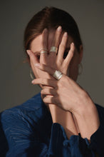 Load image into Gallery viewer, 窝妥WUTUO-  La rencontre