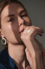 Load image into Gallery viewer, 窝妥WUTUO- Le caillou