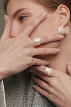 Load image into Gallery viewer, 窝妥WUTUO- Le caillou