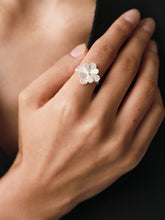 Load image into Gallery viewer, THREADS OF PASSAGE Petal Ring

