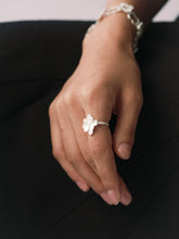 Load image into Gallery viewer, THREADS OF PASSAGE Petal Ring
