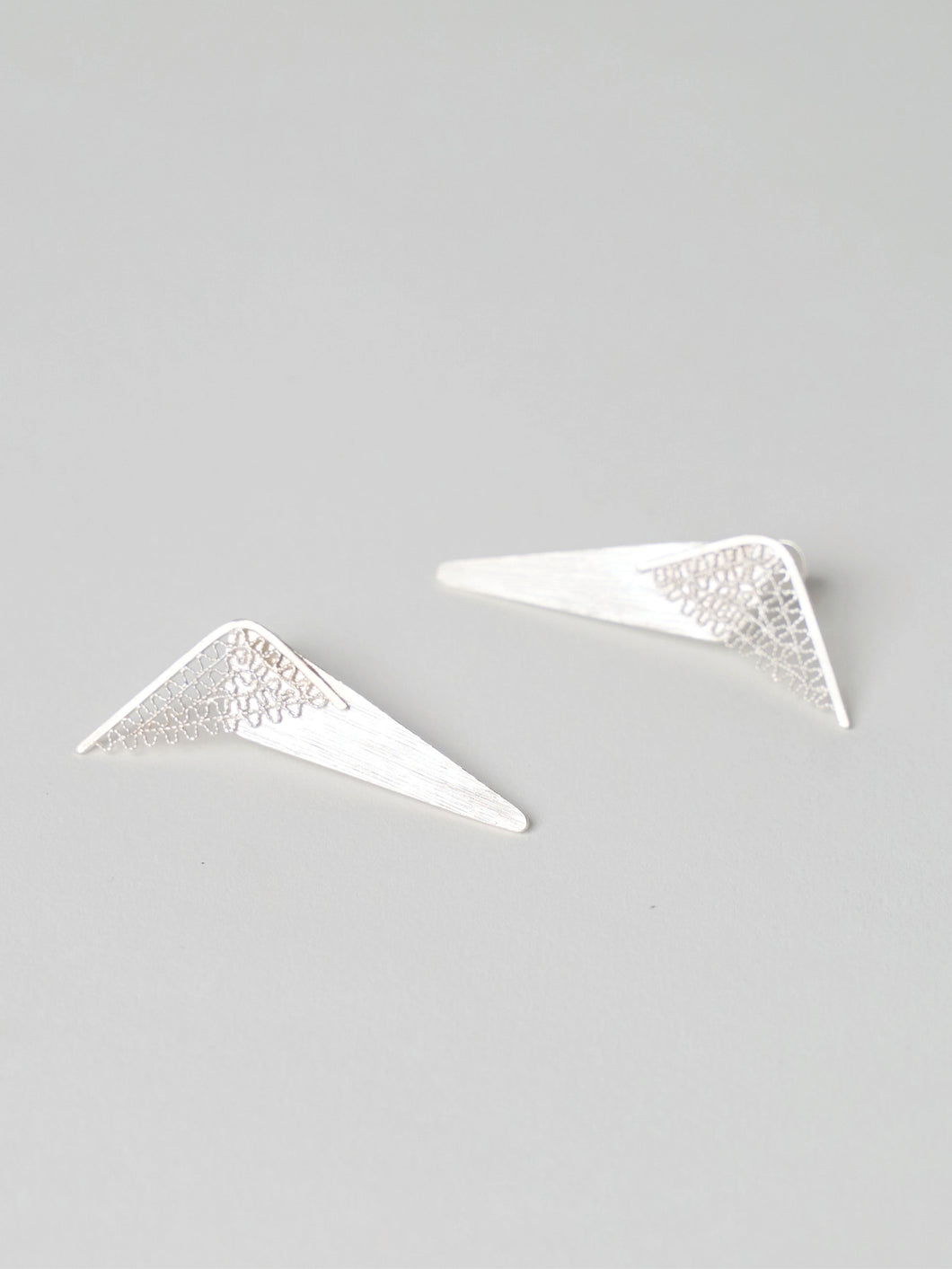 炽火 Flamme Dansante Filigree Wings Earrings