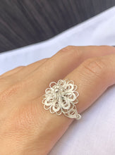 Load image into Gallery viewer, 叠DIE - Knitting silver rings with multiple layers of petals

